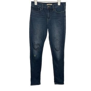 Levi’s Medium Wash Mid Rise Shaping Skinny Jeans